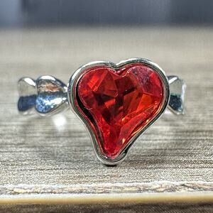 925 Sterling Silver Red Heart Cut Crystal Ring Sparkling Romantic Size 8.25